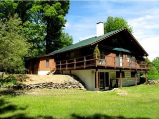 3872 Hill Rd, Jamaica, VT 05343 exterior