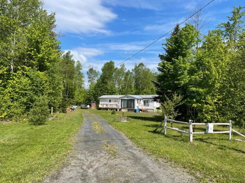 22 Aspen Rd, Madawaska, ME 04756 exterior