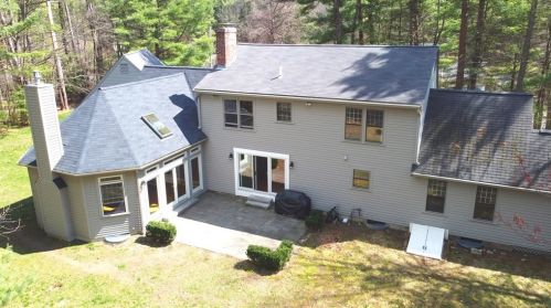 31 Robin Rd, Norfolk, MA 02056 exterior