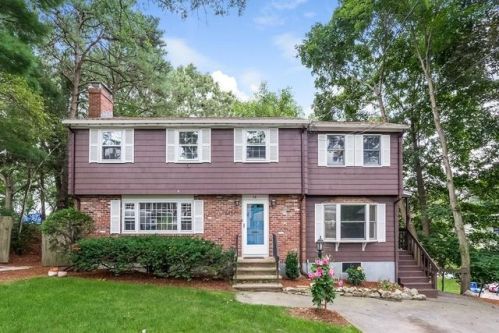 38 Avola St, Arlington, MA 02476 exterior