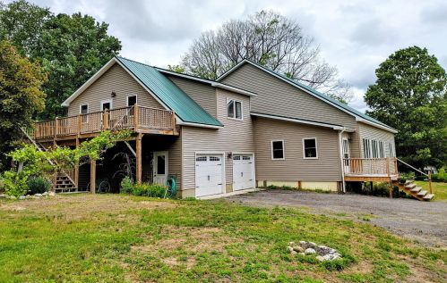 33 Blaine Rd, Farmingdale, ME 04344 exterior