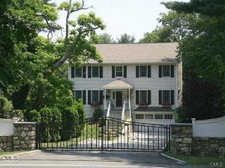 148 Chestnut Hill Rd, Norwalk, CT 06851 exterior