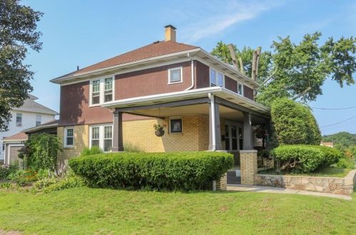 58 Lefrancois Blvd, Woonsocket, RI 02895 exterior