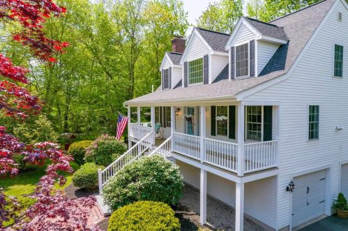 2 Austins Way, Seabrook, NH 03874 exterior
