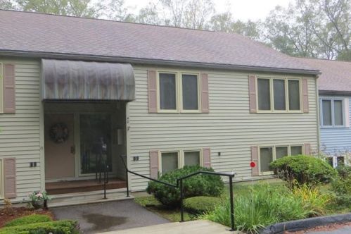 40 Maria Ave, Southbridge, MA 01550 exterior
