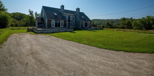 11 Back Shore Rd, Castine, ME 04421 exterior