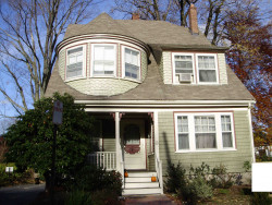 43 Clyde St, Newton, MA 02460 exterior