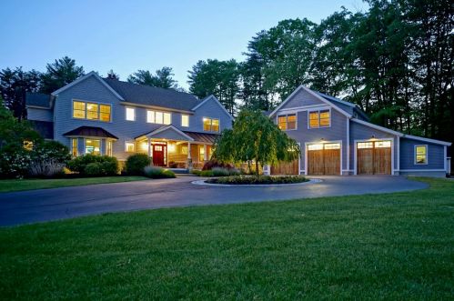 4 Marjorie Way, Rye, NH 03870 exterior
