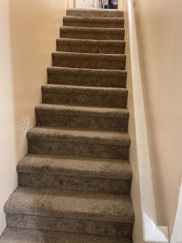 131 Dekalb Ave, Bridgeport, CT 06607 exterior