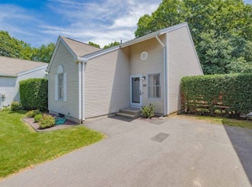 216 Alvord Pl, South-Hadley, MA 01075 exterior