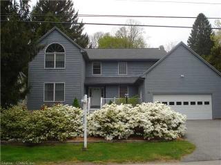 11 Grove Ave, Groton, CT 06340 exterior