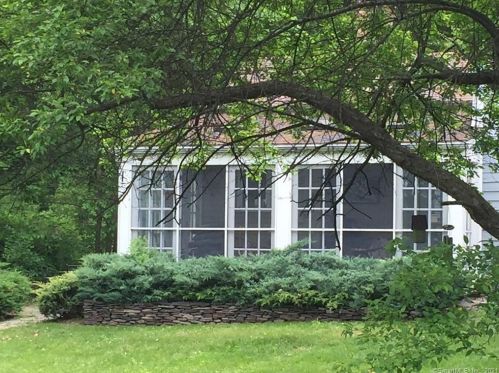 22 Calkinstown Rd, West-Woods, CT 06069 exterior