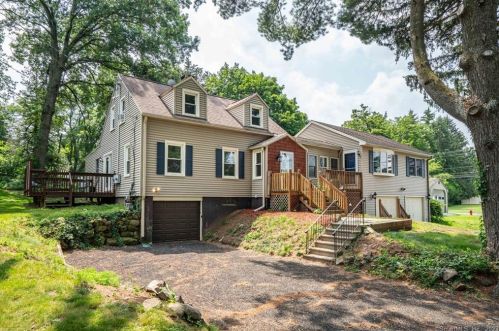 12 Atwood St, Kensington, CT 06037 exterior