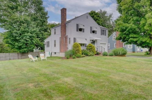 6 Buckland Rd, Hartford, CT 06109 exterior