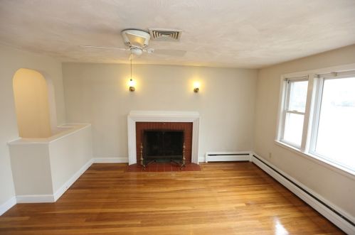 12 Lasell St, Roxbury-Xing, MA 02132 exterior
