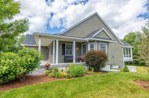 1 Marions Way, Bow, NH 03304 exterior