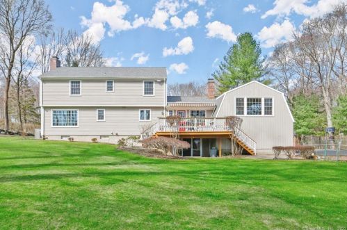187 Range Rd, Wilton, CT 06897 exterior