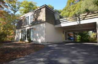 186 Fells Pond Rd, Mashpee, MA 02649 exterior