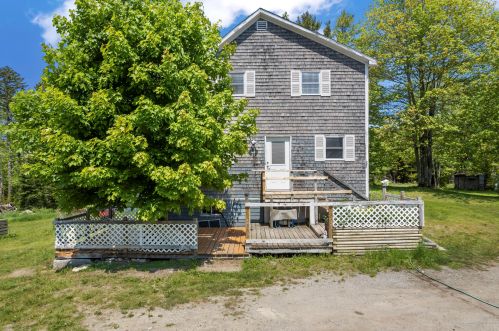 77 Cline Rd, Tenants Harbor, ME 04859 exterior