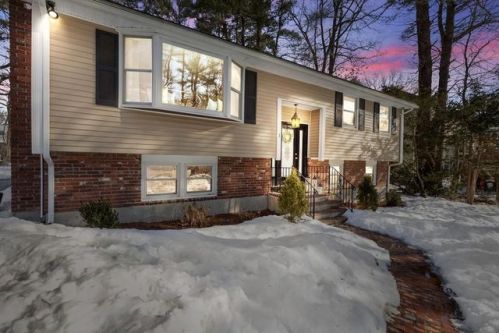 1 King Street Ext, Wilmington, MA 01887 exterior