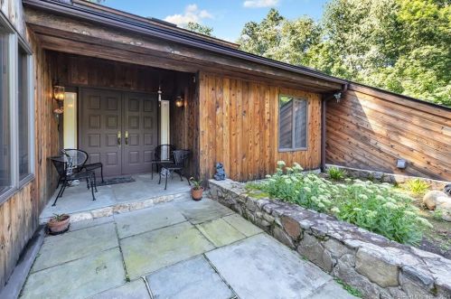 115 Musket Ridge Rd, Wilton, CT 06897 exterior