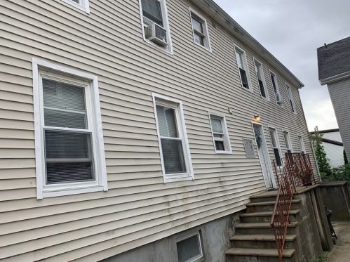 69 Grant St, Fall River, MA 02721 exterior