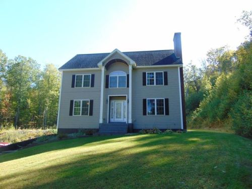 53 Old Jaffrey Rd, Rindge, NH 03461 exterior