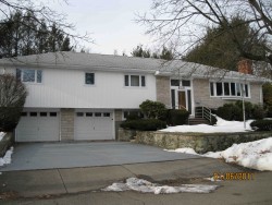 121 Deborah Rd, Newton, MA 02459 exterior