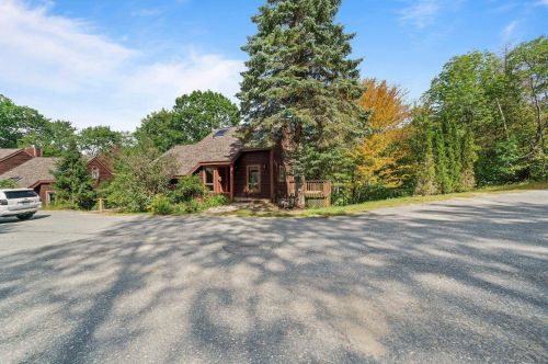 28 Mountainside Ln, Francestown, NH 03043 exterior