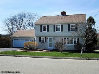 79 Sherry Ave, Bristol, RI 02809 exterior