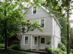 10 Abbott St, Newton, MA 02464 exterior