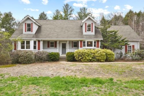 33 Sandy Pine Rd, Templeton, MA 01468 exterior