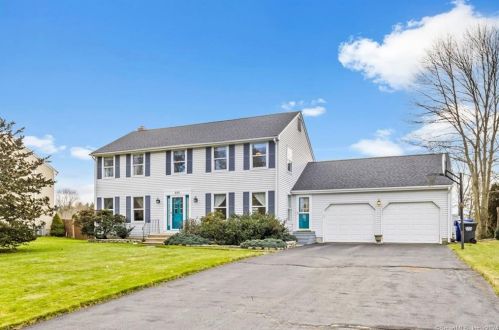 220 Natsisky Farm Rd, Wapping, CT 06074 exterior
