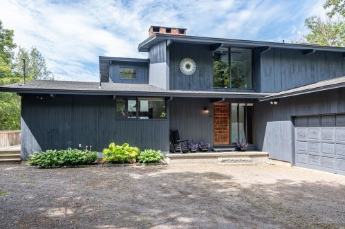 14 Reach Rd, Harpswell, ME 04079 exterior