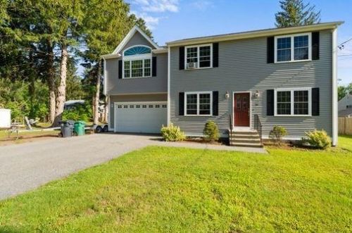 20 Dallas Ave, Warwick, RI 02889 exterior