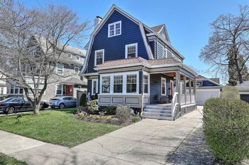 387 Cole Ave, Providence, RI 02906 exterior