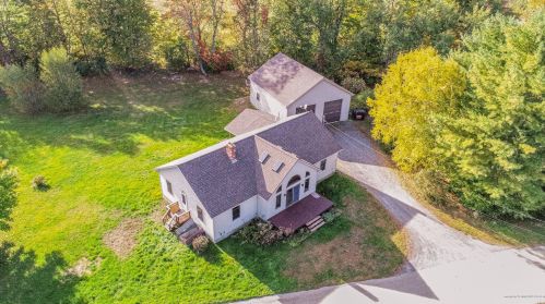 11 Sawtelle Dr, Sidney, ME 04330 exterior