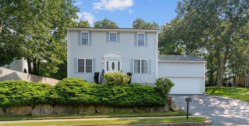 6 Moss Ln, Coventry, RI 02816 exterior