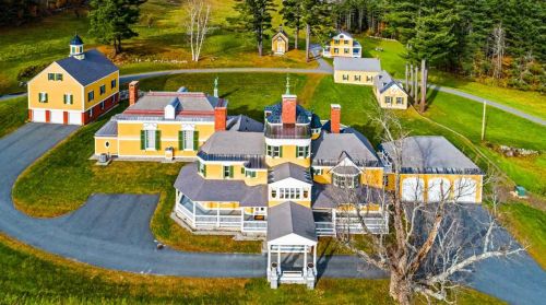 2 Croydon Brook Rd, Croydon, NH 03773 exterior