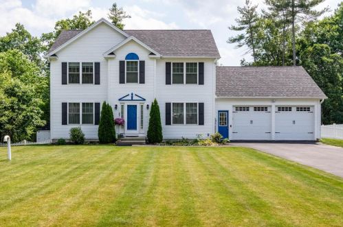 122 Elanor Way, Weare, NH 03281 exterior