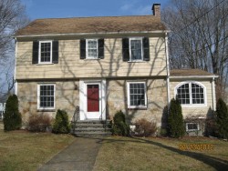 103 Walnut Hill Rd, Newton, MA 02461 exterior