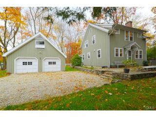 6 Lamplight Ln, Westport, CT 06880 exterior
