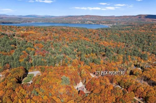 371 Pick Pocket Rd, Wakefield, NH 03830 exterior