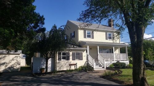 3 Wilson Rd, North Andover, MA 01845 exterior