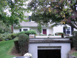 696 Quinobequin Rd, Newton, MA 02468 exterior