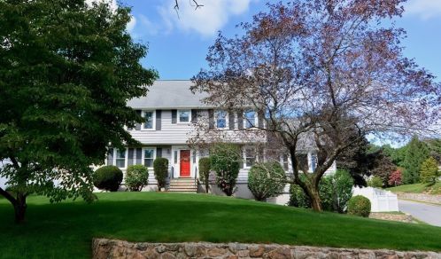 13 Jordan Ave, Wakefield, MA 01880 exterior
