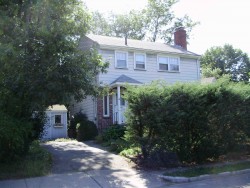 26 Minot Pl, Newton, MA 02460 exterior