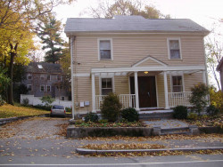 1050 Beacon St, Newton, MA 02459 exterior