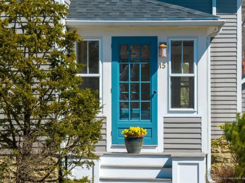 15 Megunticook St, Camden, ME 04843 exterior