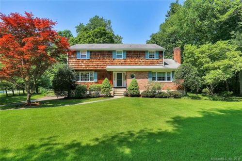 45 Fox Run Rd, Norwalk, CT 06850 exterior